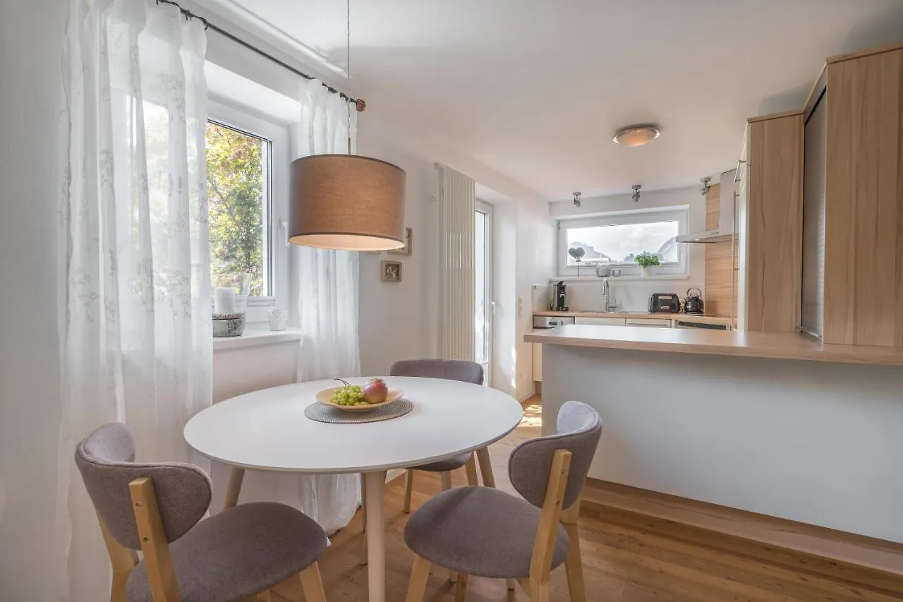 Landhaus Ohrwumslar Apartment Oberstdorf